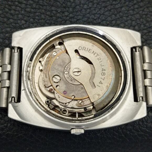 Vintage 1981 Orient Automatic Mens Silver Watch W/daydate & Blue accents - Picture 10 of 10